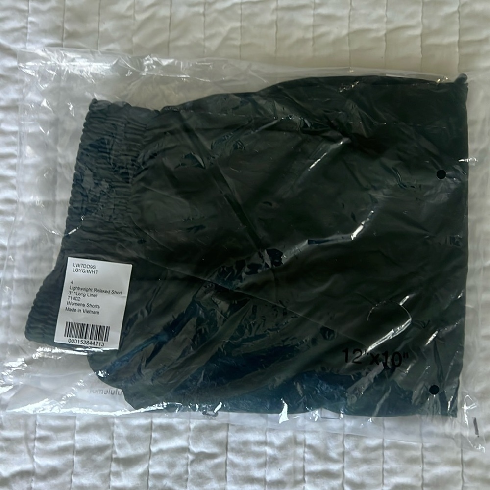 Lululemon lightweight, relaxed short